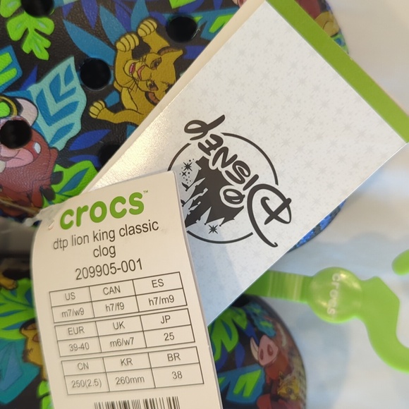 Crocs Disney Lion King M7W9 NWT - Picture 4 of 8